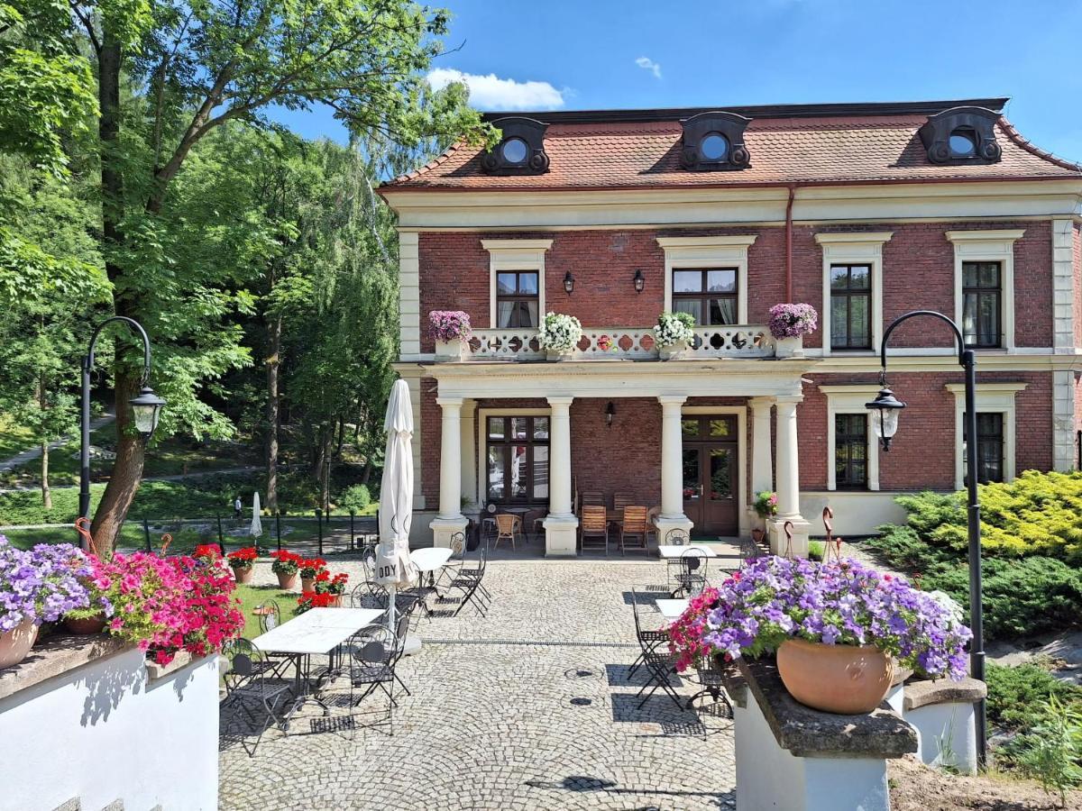 Hotel Charlotta Jedlina-Zdroj Exterior foto